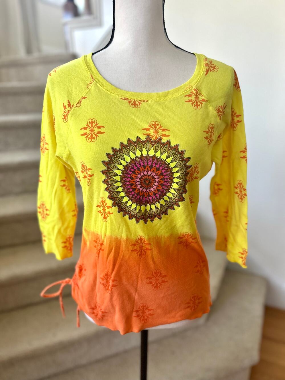 Vintage Y2K Yellow Orange Ombre Glitter Mandala Ruched T-Shirt